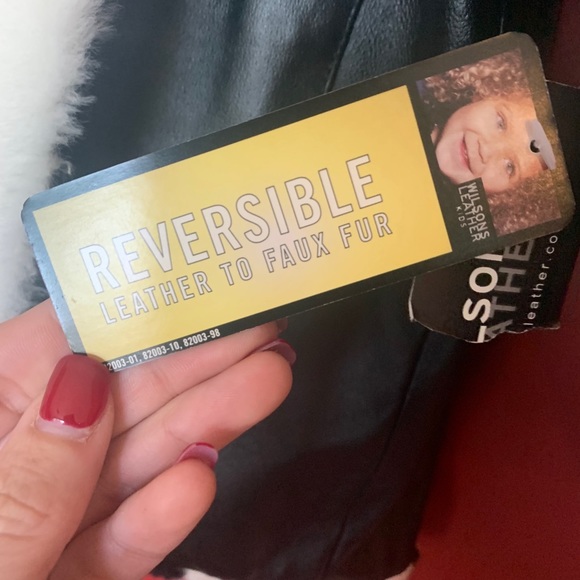 Large Kid’s Reversible Luxe Coat - Picture 5 of 5